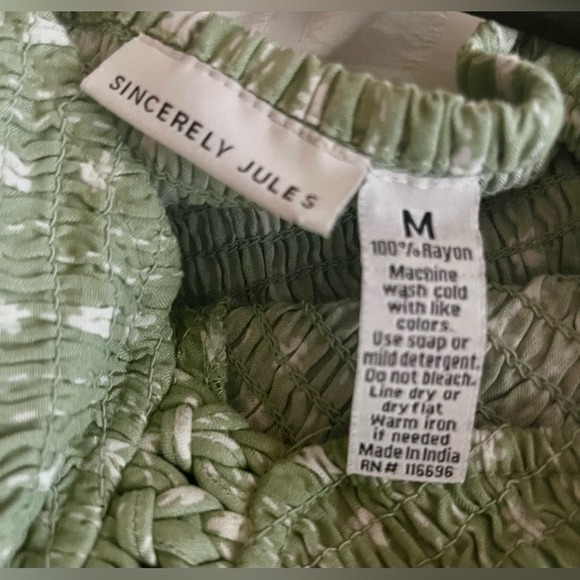 Sincerely Jules Jumpsuit SZ M Olive Green Stretchy Wide flare leg bell bottom - Picture 9 of 9